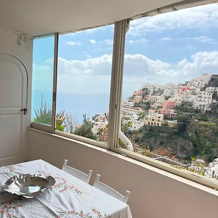 Sweet Sea View *